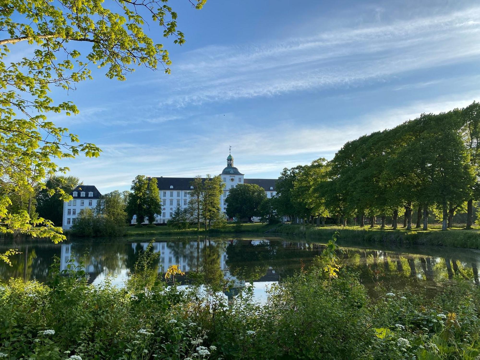 Апартаменты Schlei-Koje 2 Шлезвиг Экстерьер фото